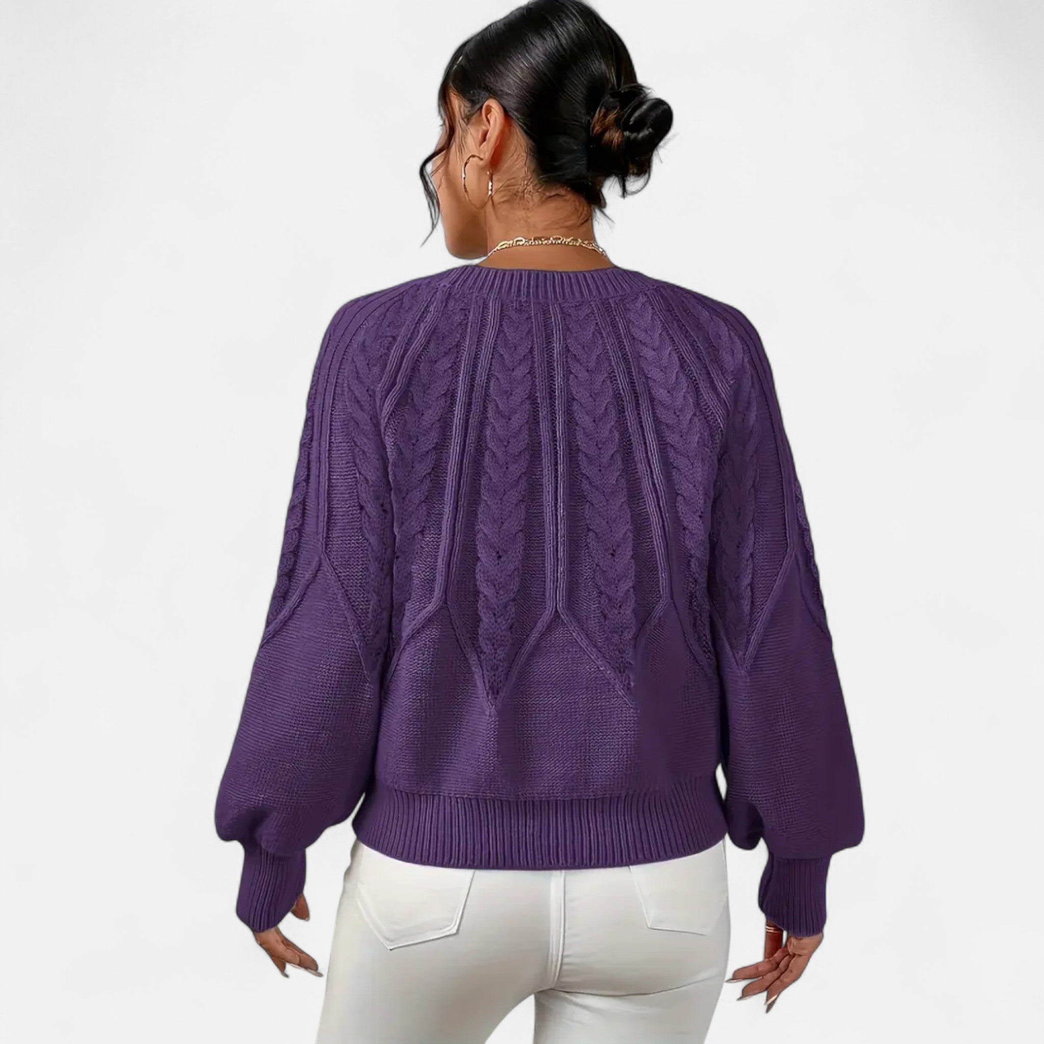 Gilduro | Women’s Cable Knit Round Neck Sweater