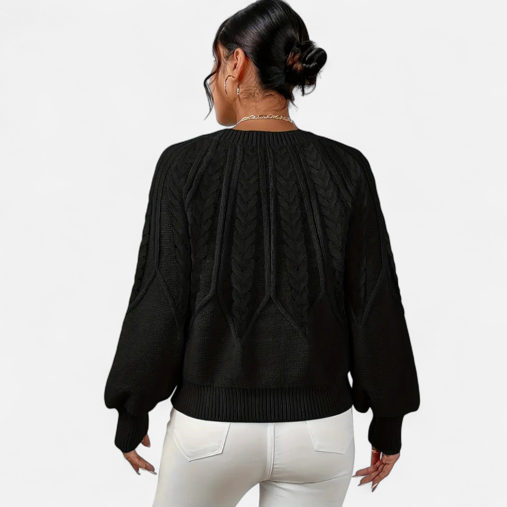 Gilduro | Women’s Cable Knit Round Neck Sweater