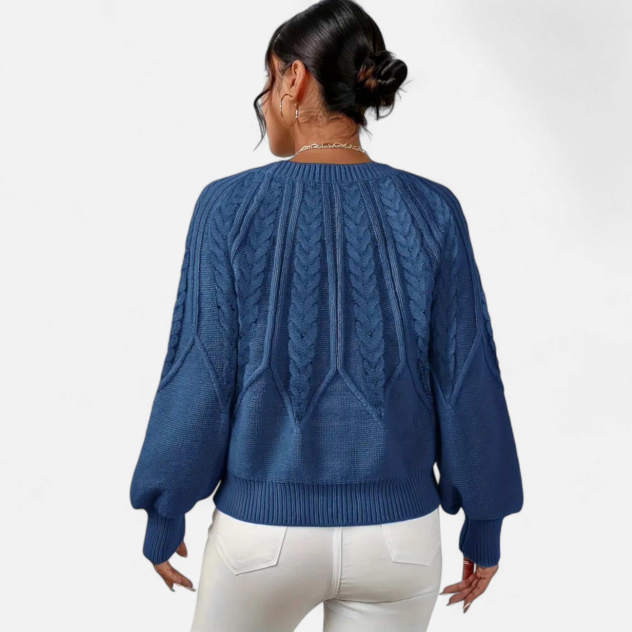 Gilduro | Women’s Cable Knit Round Neck Sweater