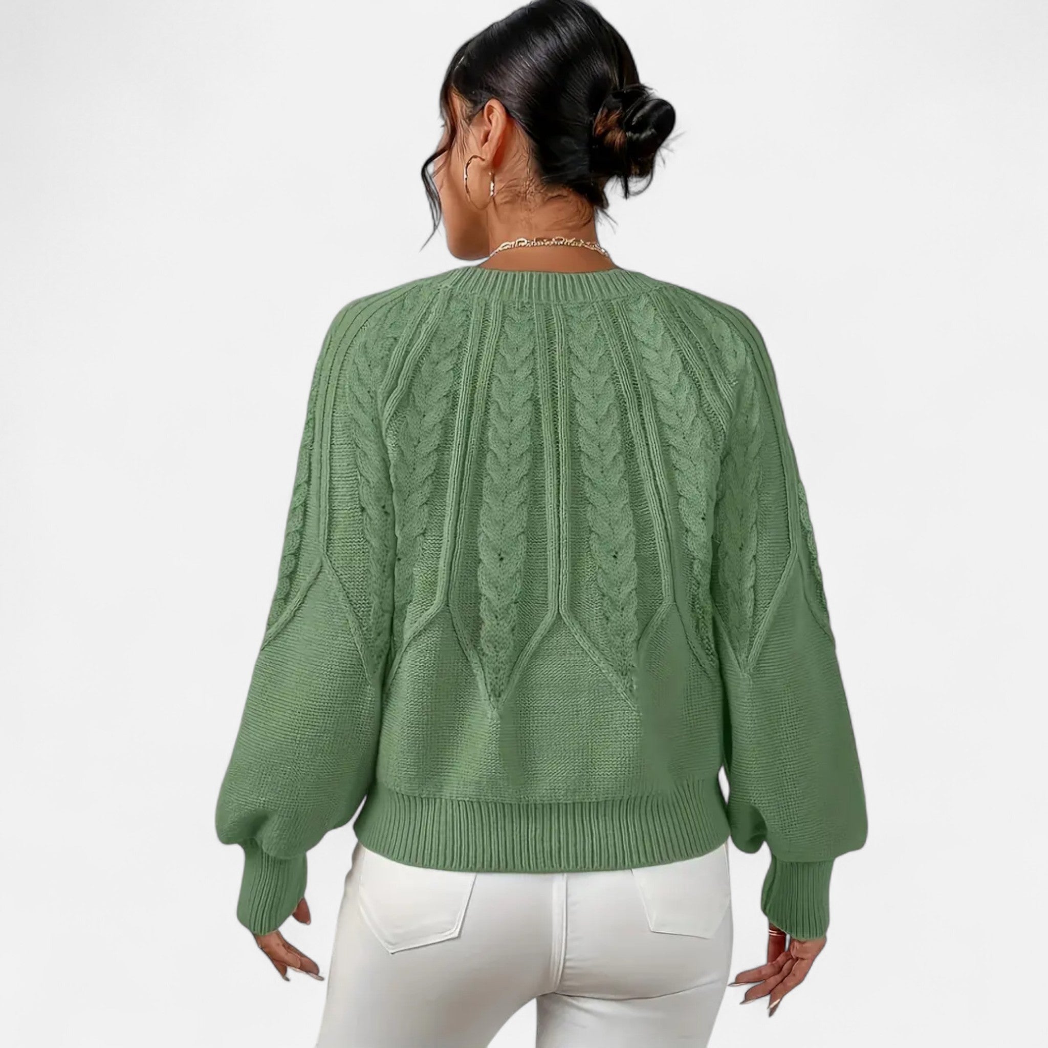 Gilduro | Women’s Cable Knit Round Neck Sweater